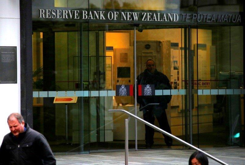 El RBNZ recorta las tasas de interés en 25 puntos básicos mientras el crecimiento se estanca y la inflación se modera